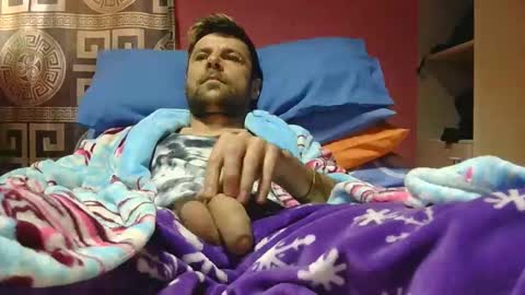 Snapshot of rogobeteilie chatting on 03.26.26 Banderas online show from 03.26.26