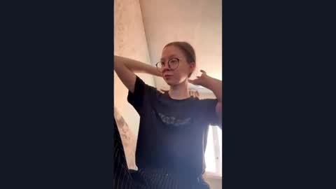 Snapshot of rogue_parcel chatting on 04.08.26 rogue_parcel online show from 04.08.26