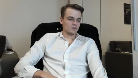 taylor fox online show from 02.11.25