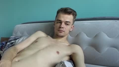 taylor fox online show from 10.07.25