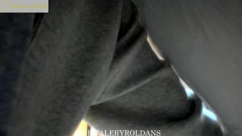 Snapshot of roldansvalery chatting on 11.05.25 Valery Roldans online show from 11.05.25