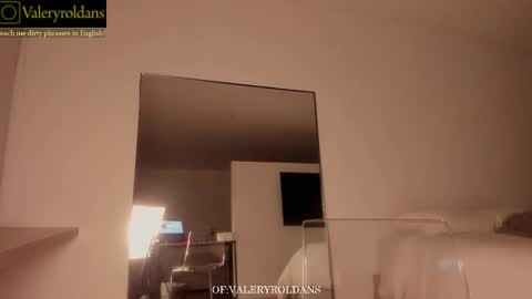 Snapshot of roldansvalery chatting on 03.26.26 Valery Roldans online show from 03.26.26