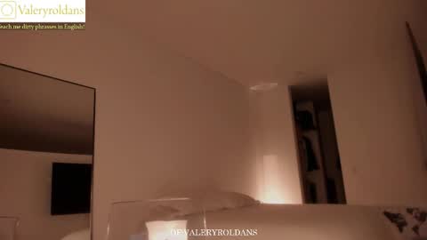 Snapshot of roldansvalery chatting on 03.27.26 Valery Roldans online show from 03.27.26