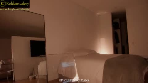 Snapshot of roldansvalery chatting on 03.29.26 Valery Roldans online show from 03.29.26
