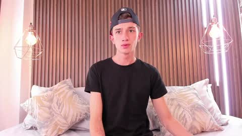 twink juli online show from 02.07.25