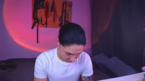 Snapshot of rollamoonshine chatting on 06.11.26 rollamoonshine online show from 06.11.26