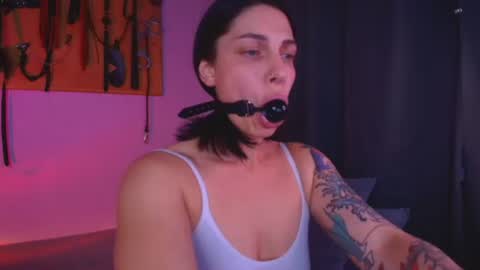 Snapshot of rollamoonshine chatting on 06.18.26 rollamoonshine online show from 06.18.26
