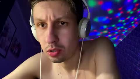 Snapshot of roma305991 chatting on 01.31.25 roma305991 online show from 01.31.25