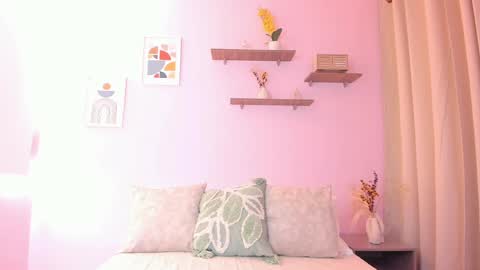 Snapshot of roma_lovee chatting on 05.19.26 Roma online show from 05.19.26