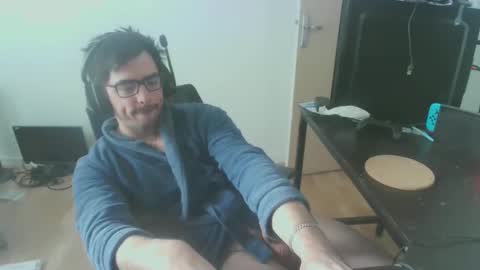 romainb72 online show from 02.18.25