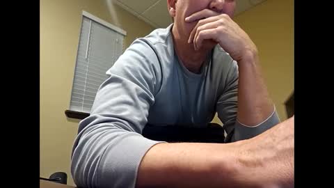 Snapshot of romanteeks chatting on 12.08.24 romanteeks online show from 12.08.24