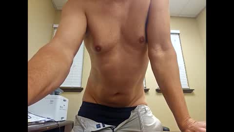 Snapshot of romanteeks chatting on 11.05.25 romanteeks online show from 11.05.25