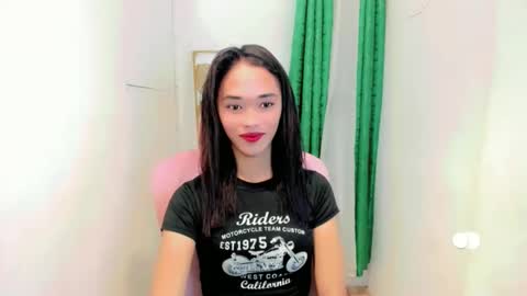 Snapshot of romanticslutxxx chatting on 09.22.25 empress online show from 09.22.25