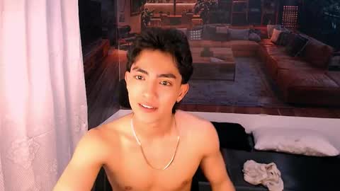 Romeo online show from 11.25.25