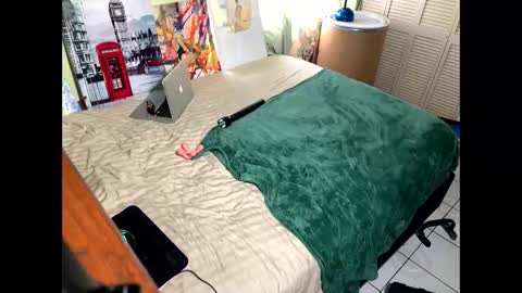 romeotyn online show from 02.17.25