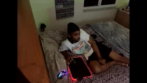 romeotyn online show from 02.20.25