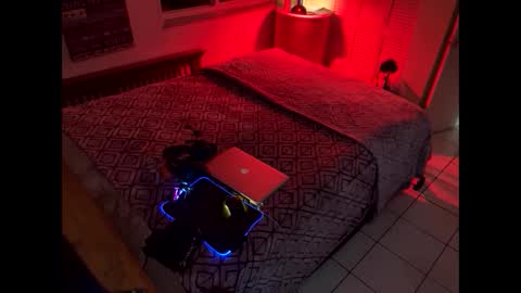 romeotyn online show from 02.21.25