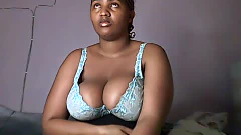 Romina 26 online show from 06.17.26