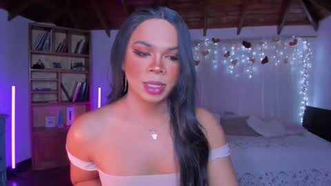 Romi Rouse online show from 03.05.26