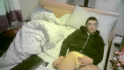 Snapshot of romson998181 chatting on 11.02.25 romson998181 online show from 11.02.25