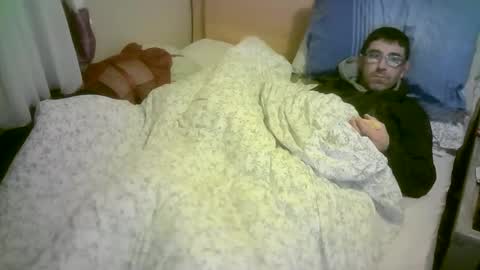 Snapshot of romson998181 chatting on 11.29.25 romson998181 online show from 11.29.25