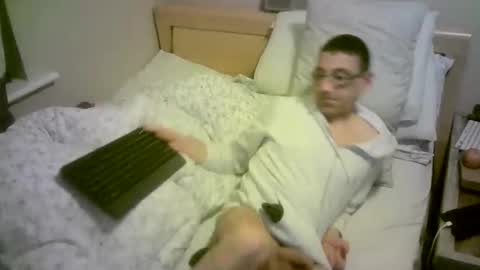 Snapshot of romson998181 chatting on 03.08.26 romson998181 online show from 03.08.26