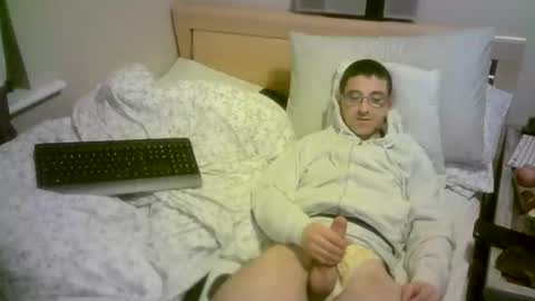 Snapshot of romson998181 chatting on 03.11.26 romson998181 online show from 03.11.26