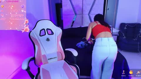 Romy Vega online show from 12.13.24