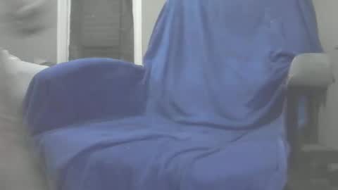 Snapshot of roney58 chatting on 01.01.25 roney58 online show from 01.01.25