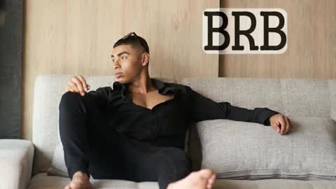 Snapshot of ronnie_canford chatting on 02.18.26 RonnieCanford online show from 02.18.26