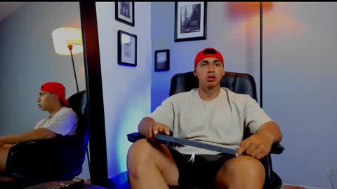 Snapshot of ronnie_canford chatting on 03.14.26 RonnieCanford online show from 03.14.26