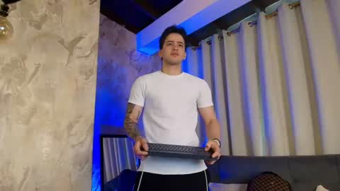 Ronny Colton online show from 06.10.26
