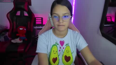  MIA AND PAUL online show from 03.01.26