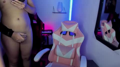  MIA AND PAUL online show from 03.16.26