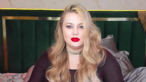 Snapshot of rosa1ia chatting on 02.09.26 Chloe online show from 02.09.26