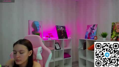 Viola online show from 03.21.26