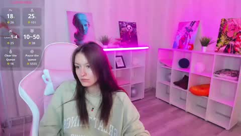 Snapshot of rosa_vaughn chatting on 05.14.26 Viola online show from 05.14.26