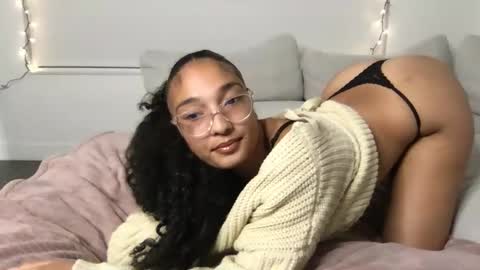Snapshot of rosalinatoosexy chatting on 04.23.26 Rosalina online show from 04.23.26