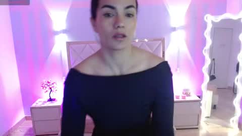 Snapshot of rosalind_tay chatting on 03.01.26 ROSALIN online show from 03.01.26