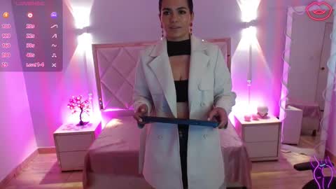 Snapshot of rosalind_tay chatting on 03.09.26 ROSALIN online show from 03.09.26