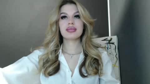 Rosalina online show from 04.23.26