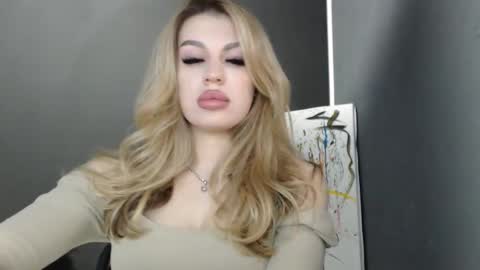 Rosalina online show from 04.24.26