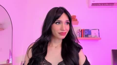 Rose Saenz online show from 12.15.24