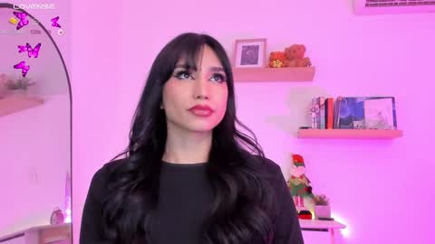 Rose Saenz online show from 12.17.24