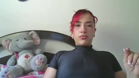 Snapshot of rose_elise chatting on 04.04.26 rose_elise online show from 04.04.26