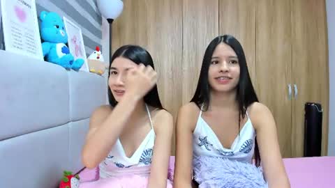 Rose y Miah online show from 07.11.26