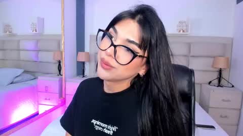 Rose online show from 10.24.25