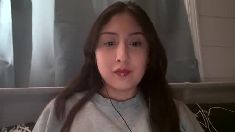 Dahlia Rose online show from 02.04.25