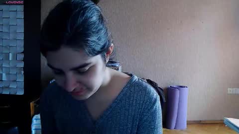 Snapshot of roselina_ chatting on 02.09.26 Rose online show from 02.09.26