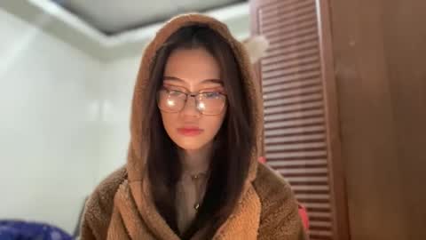 Snapshot of rosemae07 chatting on 03.31.26 rosemae07 online show from 03.31.26